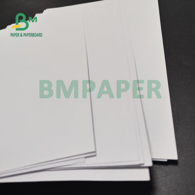 Giấy trái phiếu bù đắp 120gsm 160gsm cho tài liệu quảng cáo Bề mặt nhẵn 890mm