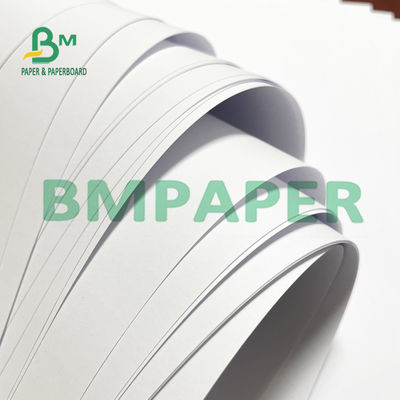 Cuộn giấy trái phiếu trắng không tráng phủ 53gsm 70gsm cho tờ rơi quảng cáo