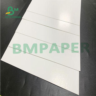115gr 128gr Giấy bóng lụa Couche Hai mặt có độ bóng cao được tráng cho hình ảnh màu