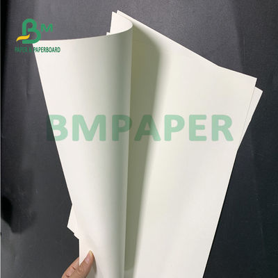 Tờ giấy thấm 700mm X 1000mm Bề mặt phẳng siêu hấp thụ chất lỏng