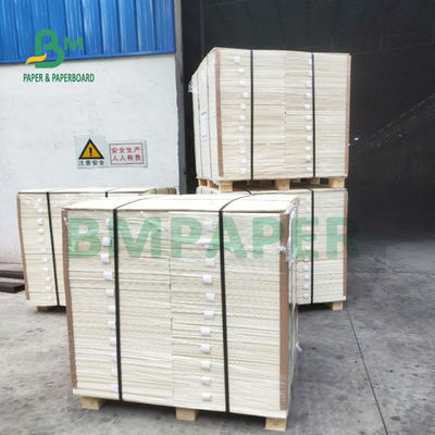 Tờ giấy thấm 700mm X 1000mm Bề mặt phẳng siêu hấp thụ chất lỏng