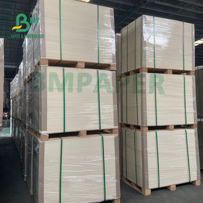 Cuộn giấy in báo 42 Gsm - 52 Gsm với khả năng thấm hút mực tốt Đường kính 15cm