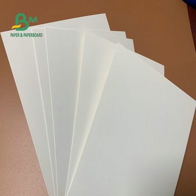 Mặt trên màu trắng Mặt sau Bảng giấy SBS 190g 210g cho hộp gấp