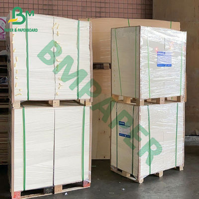 Bảng giấy không tráng màu trắng 390gsm để uống Đế lót ly Bia Mat 624 X 860mm