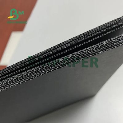 Tấm bìa cứng sóng sáo E màu đen để đóng gói thùng carton 502mm X 693mm