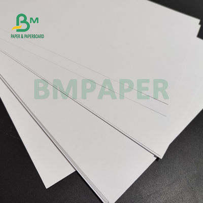 Giấy offset không tráng 160gsm cho thiệp mời Độ trắng cao 711 x 1016mm