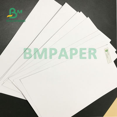 Giấy Offset không gỗ siêu trắng 140gsm 160gsm 635mm X 914mm Độ phẳng tốt