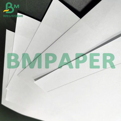 55gsm 60gsm Giấy in offset không tráng gỗ Độ sáng cao Nhẹ