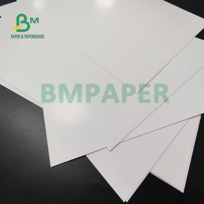 70 # 90 # C2S Giấy bóng tráng bìa bóng cho tạp chí 13 '' x 19 '' Độ trắng cao