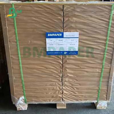 70 # 90 # C2S Giấy bóng tráng bìa bóng cho tạp chí 13 '' x 19 '' Độ trắng cao