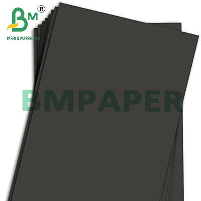 Thẻ giấy hai mặt 200GSM 640 X 920MM Đen cho các hộp quà tặng khác nhau