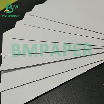 CCWB Bảng Duplex được phủ với 70% PWC tái chế trắng mặt sau màu trắng kép với màu xám ở giữa