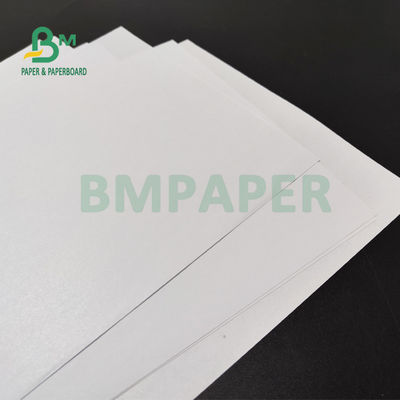 100gm 140gm Bảng giấy trắng không có lớp phủ cho sách tập thể dục Độ mịn cao
