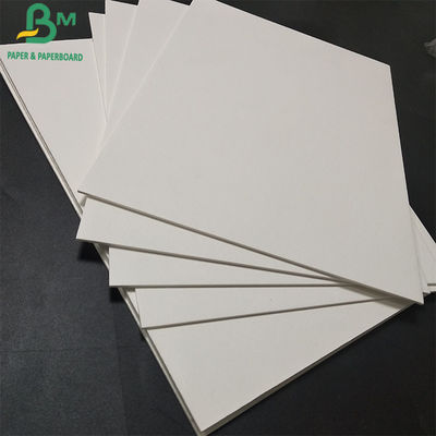100 105gsm Bạch gỗ nguyên thủy bột giấy hấp thụ nặng gram thấp cho giấy thơm