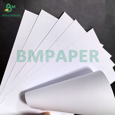 70g 80g Bảng giấy liên kết màu trắng mịn mịn không phủ để in Offset