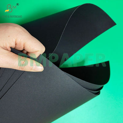 400gm Bảng lót bìa bìa đen để làm hộp quà tặng 70 * 100CM