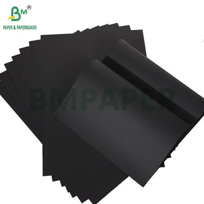 400GSM Bảng giấy đen cho album ảnh 700 X 1000mm Độ cứng tốt Bột nguyên chất