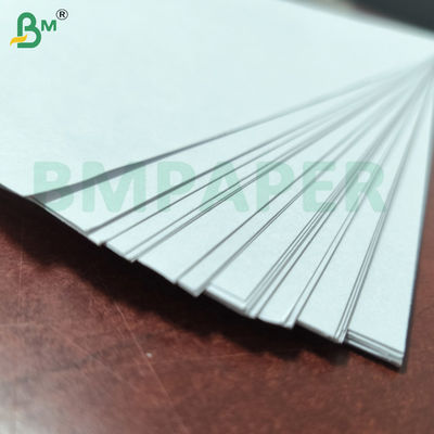 Bảng giấy trắng cao màu trắng nặng bằng chữ Braille