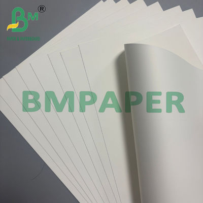 250gm Tấm chống nước in thẻ tổng hợp PP màu trắng 80 * 110cm