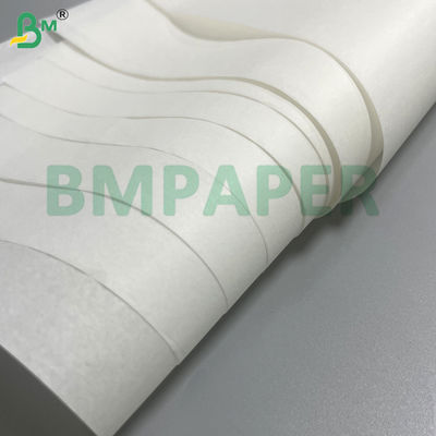 60g Sức mạnh cao Độ linh hoạt Màu trắng 800 * 1100mm giấy kraft màu trắng cho túi mua sắm Túi tay