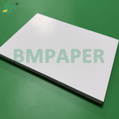 68lb 80lb C / 1S giấy phủ một mặt cao cấp 25 inch X 38 inch Blank Sheets trắng