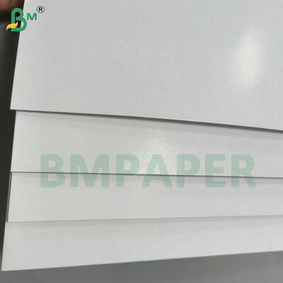 Bảng giấy bài chơi poker có thể in màu trắng bóng râm lõi đen lõi xanh