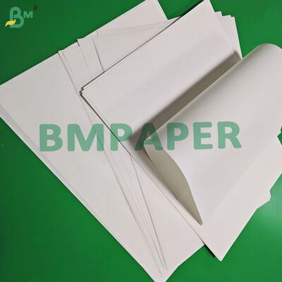 70g 80g giấy kraft trắng tẩy trắng cho túi quà tặng Độ bền cao 750mm 1020mm