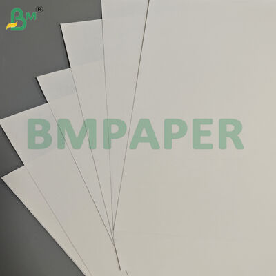 Cuộn giấy kraft trắng cường độ cao 120gsm cho túi mua sắm